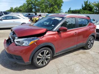  Salvage Nissan Kicks