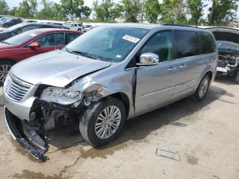  Salvage Chrysler Minivan