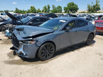  Salvage Mazda 3