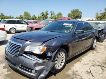  Salvage Chrysler 300