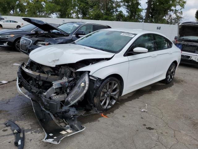  Salvage Chrysler 200