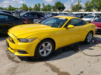  Salvage Ford Mustang