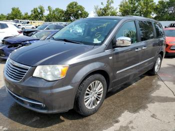  Salvage Chrysler Minivan