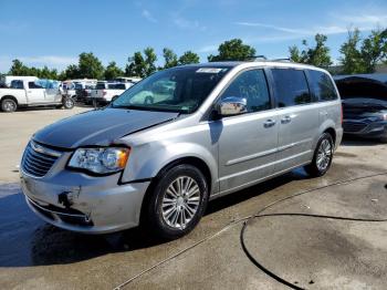  Salvage Chrysler Minivan