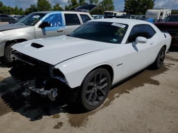  Salvage Dodge Challenger