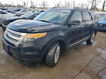  Salvage Ford Explorer