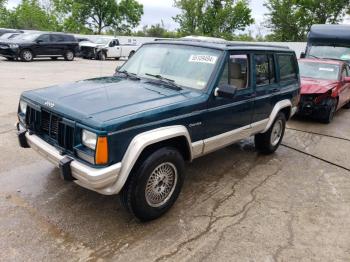  Salvage Jeep Cherokee