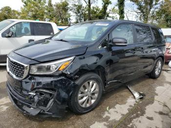  Salvage Kia Sedona