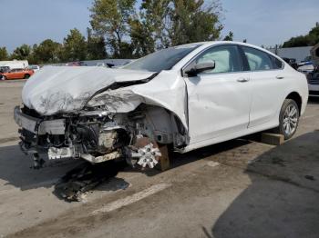  Salvage Chrysler 200