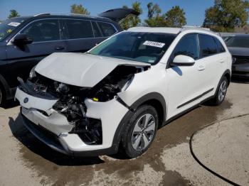  Salvage Kia Niro