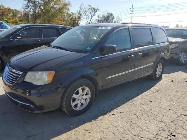  Salvage Chrysler Minivan