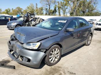  Salvage Volkswagen Jetta