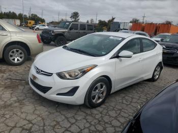  Salvage Hyundai ELANTRA