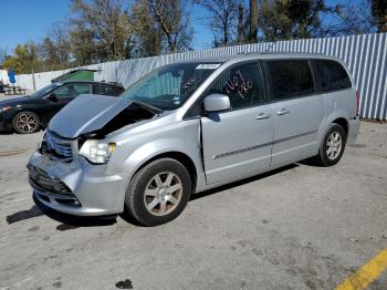  Salvage Chrysler Minivan