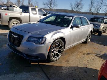  Salvage Chrysler 300