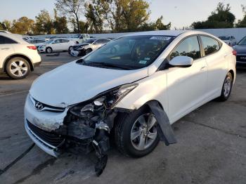  Salvage Hyundai ELANTRA