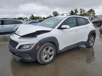  Salvage Hyundai KONA