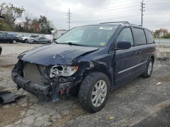  Salvage Chrysler Minivan