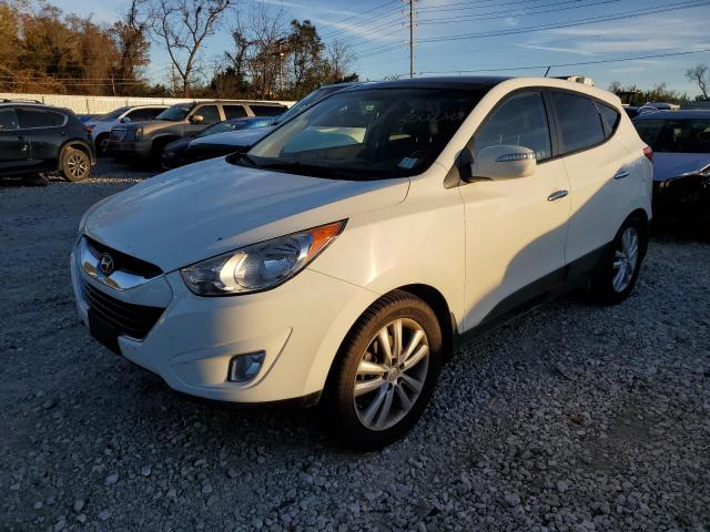  Salvage Hyundai TUCSON