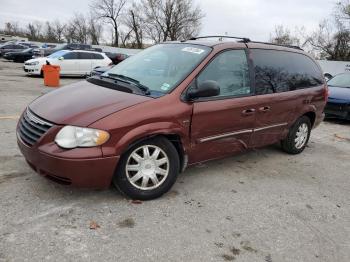  Salvage Chrysler Minivan