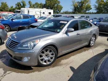  Salvage Hyundai Equus