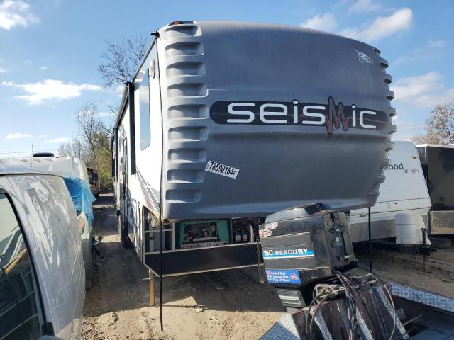  Salvage Jayco Seismic