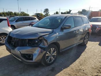  Salvage Nissan Pathfinder