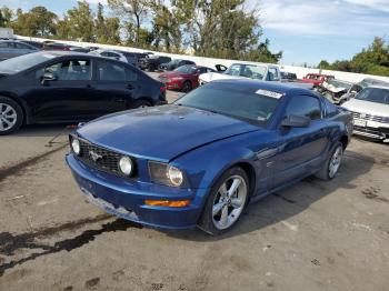  Salvage Ford Mustang