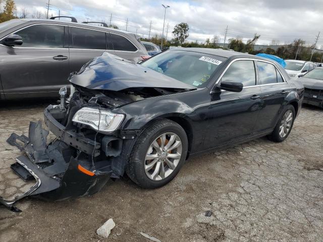  Salvage Chrysler 300