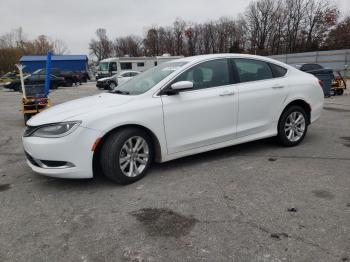  Salvage Chrysler 200