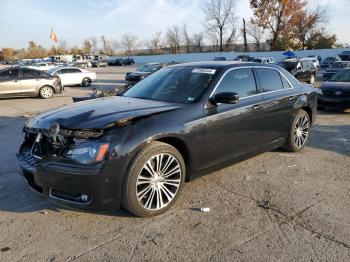  Salvage Chrysler 300