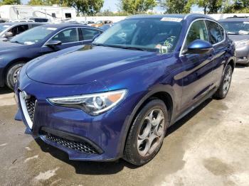  Salvage Alfa Romeo Stelvio