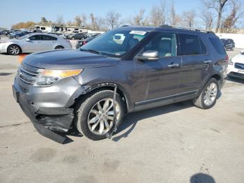  Salvage Ford Explorer