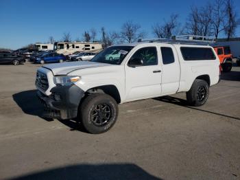  Salvage Toyota Tacoma