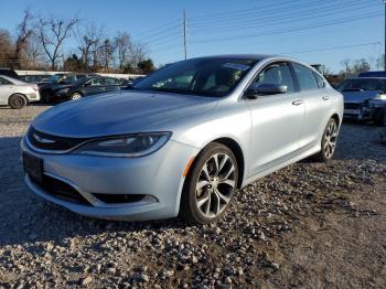  Salvage Chrysler 200