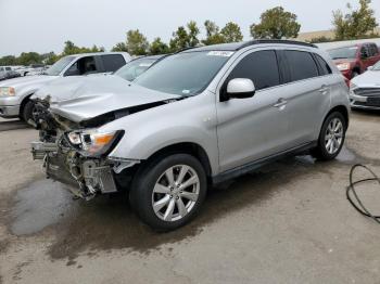  Salvage Mitsubishi Outlander