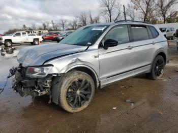  Salvage Volkswagen Tiguan