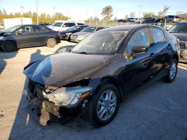  Salvage Toyota Yaris