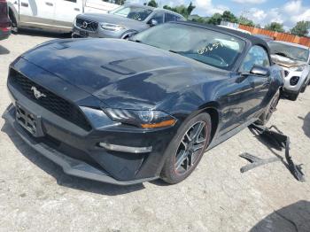  Salvage Ford Mustang