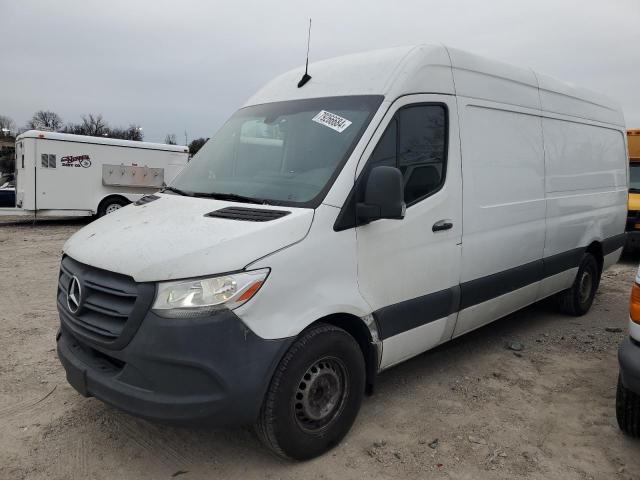  Salvage Mercedes-Benz Sprinter