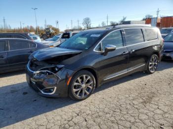  Salvage Chrysler Pacifica