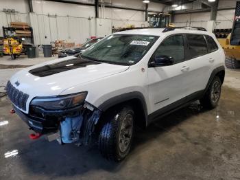  Salvage Jeep Cherokee