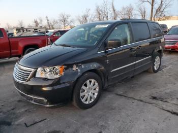  Salvage Chrysler Minivan