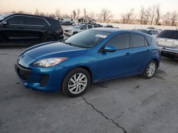  Salvage Mazda 3