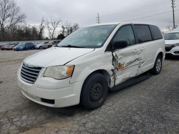  Salvage Chrysler Minivan