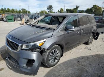  Salvage Kia Sedona