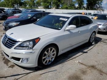  Salvage Hyundai Equus