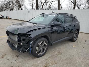  Salvage Hyundai TUCSON