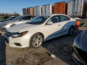  Salvage Nissan Altima