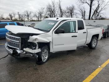  Salvage Chevrolet Silverado